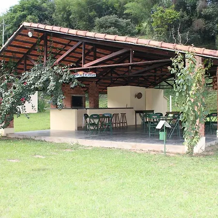 Pousada Ribeirão do Ouro-2